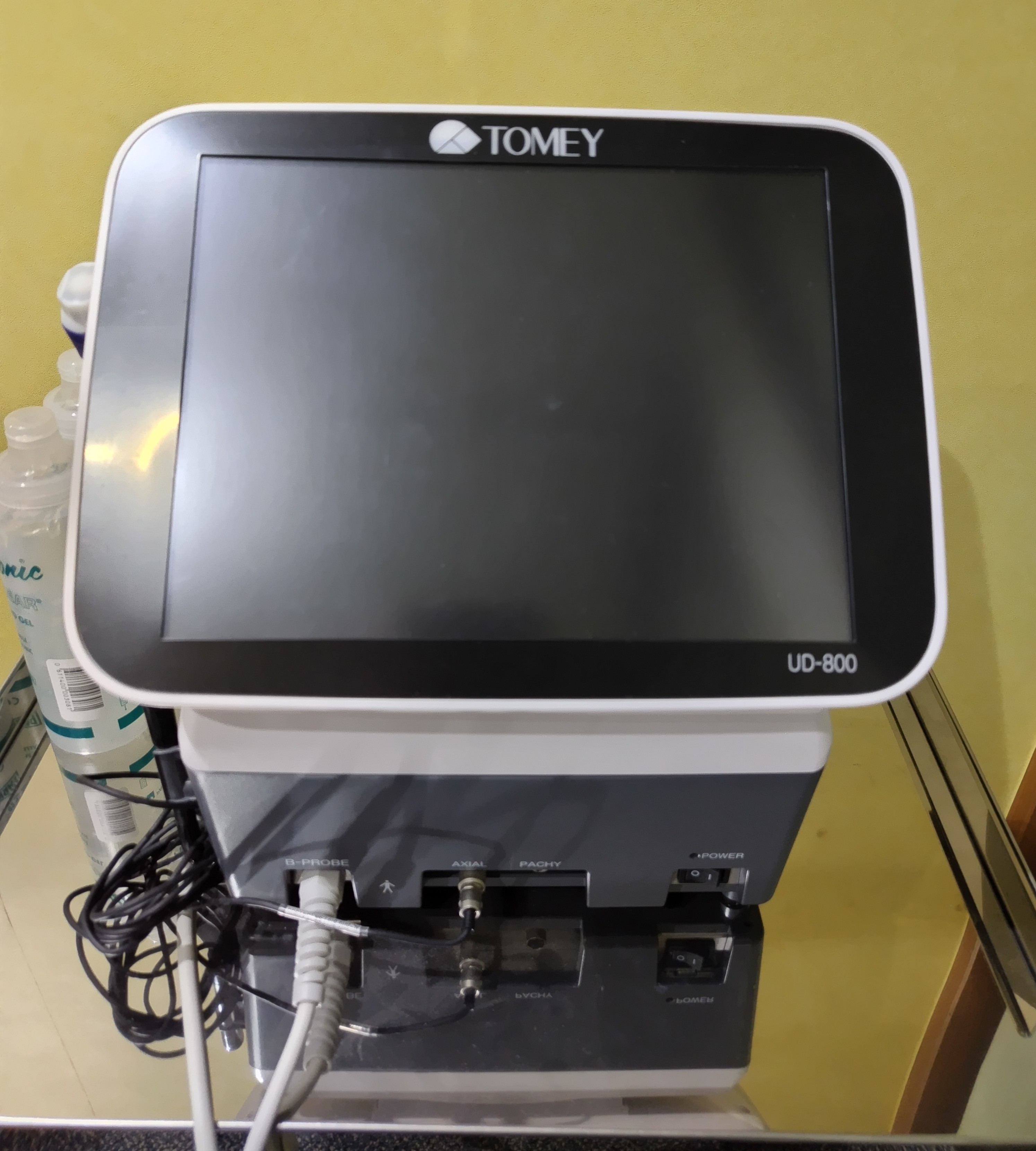 超音波画像診断・眼軸長・角膜厚測定装置　UDー800